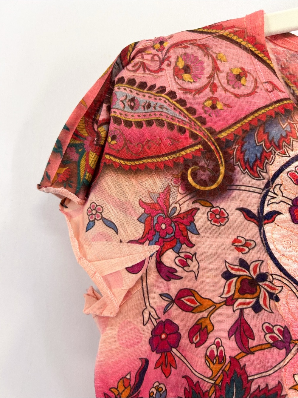 Apt. 9 Pink Paisley Floral V-Neck Short Sleeve Top Medium Y2K Style Boho Fairy - Picture 3 of 8